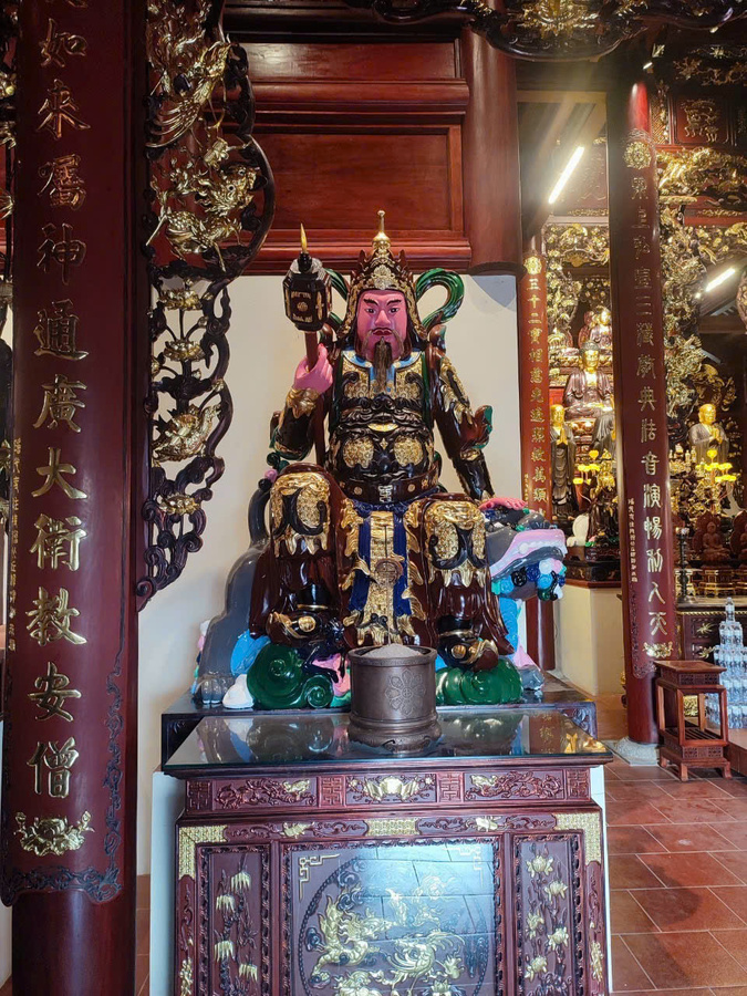 Mẫu tượng hộ pháp 014