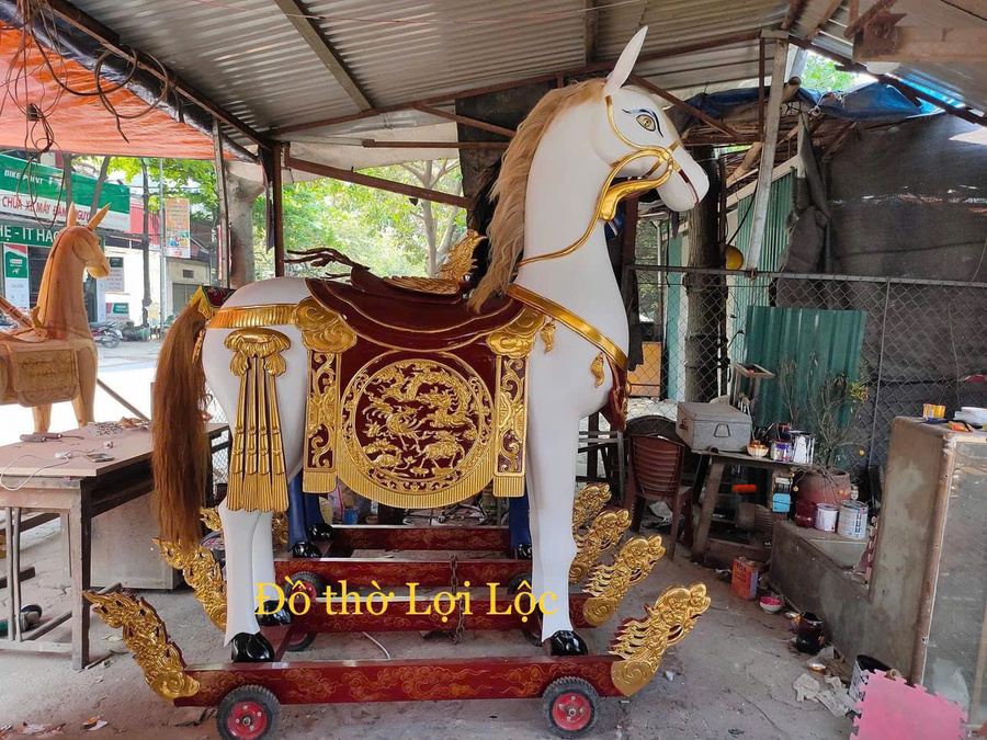Mẫu ngựa thờ 007