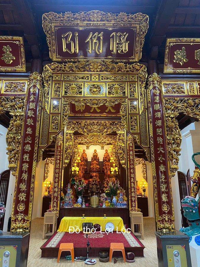 Mẫu điện thờ tư gia 007