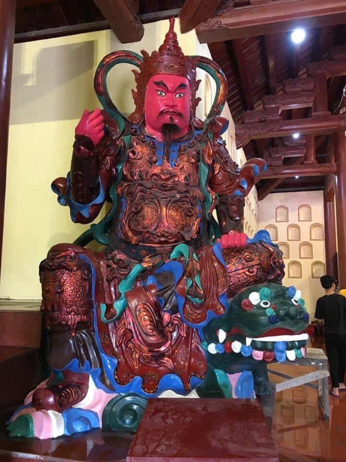 Mẫu tượng hộ pháp 008