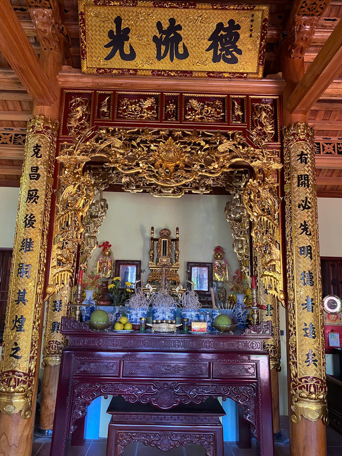 Mẫu gian thờ theo lối cổ 3 gian 022