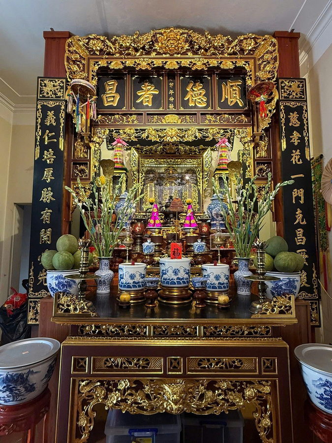 Mẫu gian thờ theo lối cổ 3 gian 009