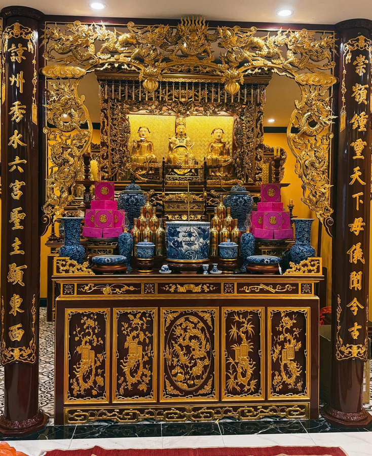 Mẫu điện thờ tư gia 015